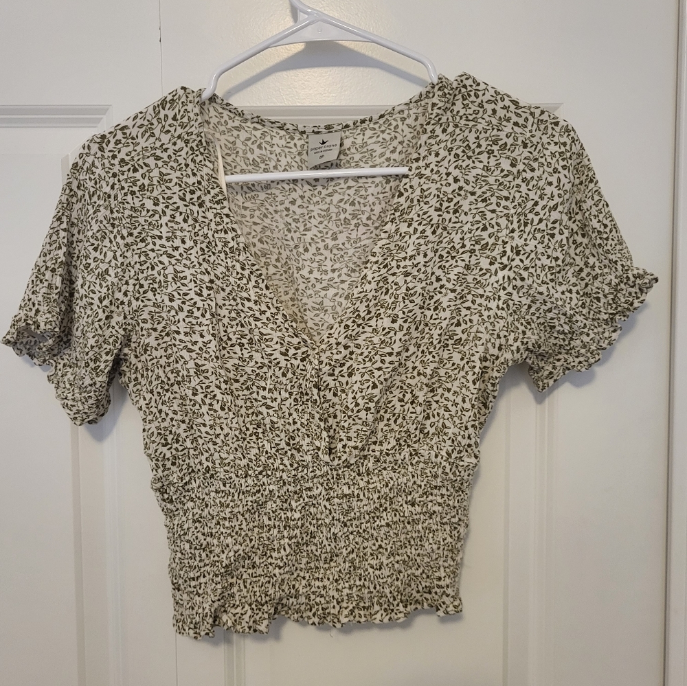 Women's V-Neck green print blouse, size M